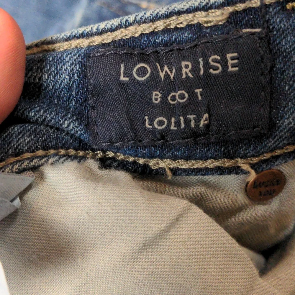 Lucky Brand Low Rise Bootcut Lolita Jeans Y2K Size 6/28 - Picture 7 of 8